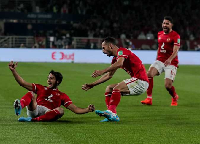 لاعبي الأهلي يحتفلون بالفوز